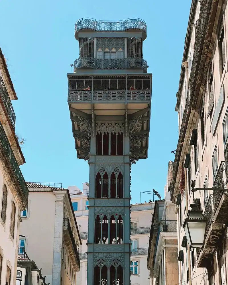 Elevador de Santa Justa — kostenlose Fahrt mit der Lisboa Card